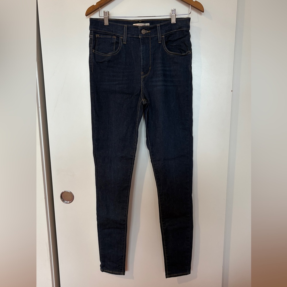 Levi’s 720 Super Skinny High Rise Denim